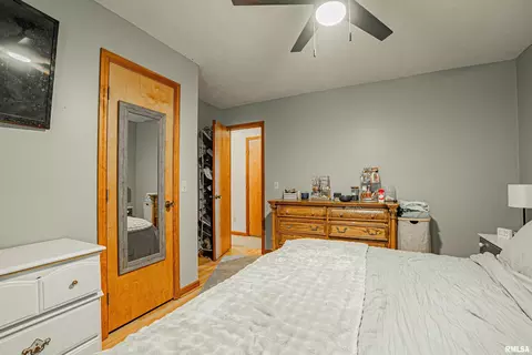 Bedroom - 602 E 10th St, Delavan, IL 61734 photo 2 of 5