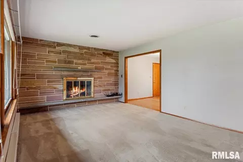 Living - 1848 E Lake Shore Dr, Springfield, IL 62712 photo 1 of 4