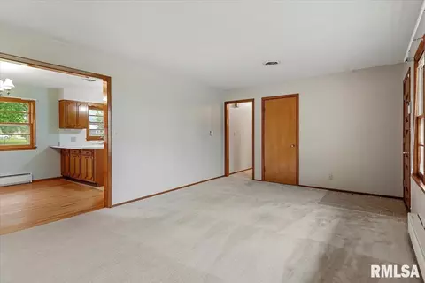 Living - 1848 E Lake Shore Dr, Springfield, IL 62712 photo 4 of 4
