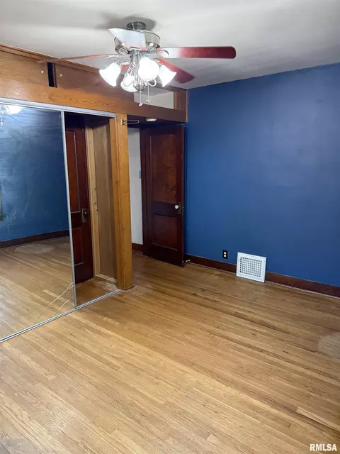 Bedroom - 1531 N 9th St, Springfield, IL 62702 photo 1 of 2