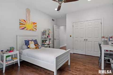 Bedroom - 4248 Osage Rd, Springfield, IL 62711 photo 5 of 11