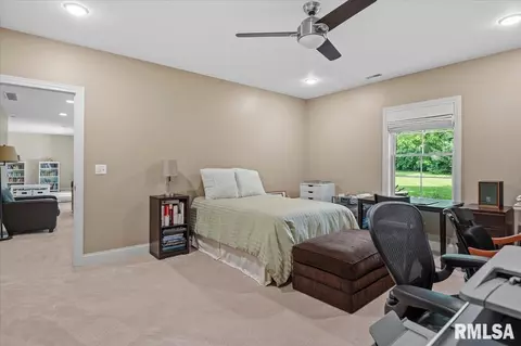 Bedroom - 4248 Osage Rd, Springfield, IL 62711 photo 9 of 11