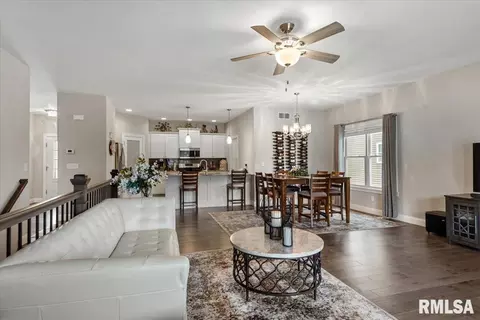 Other - 3208 Telford Dr, Springfield, IL 62711 photo 4 of 15