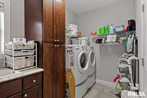 Other - 3208 Telford Dr, Springfield, IL 62711 photo 5 of 15