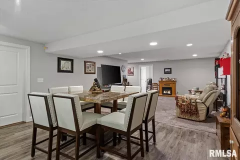 Dining - 3208 Telford Dr, Springfield, IL 62711 photo 5 of 5