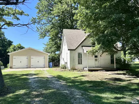 450 Broadway St, Virginia, IL 62691