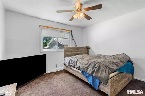 Bedroom - 1757 Fairmont Dr, Springfield, IL 62702 photo 2 of 4