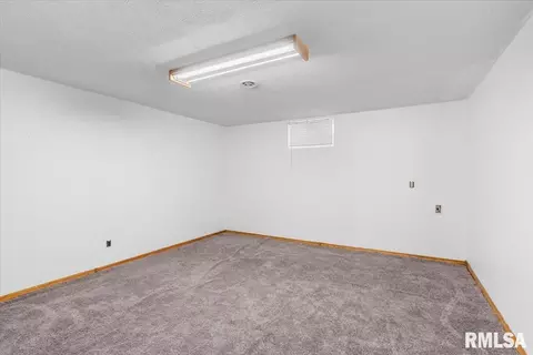 Other - 1757 Fairmont Dr, Springfield, IL 62702 photo 7 of 7