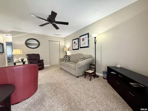 Living - 5248 Carlton St, Springfield, IL 62703 photo 1 of 2