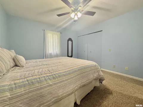 Bedroom - 5248 Carlton St, Springfield, IL 62703 photo 2 of 3