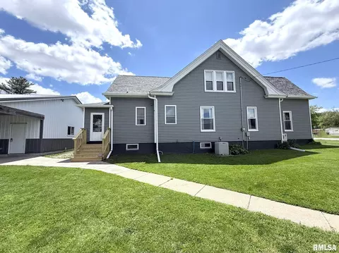 Other - 109 E West St, Oneida, IL 61467 photo 5 of 25