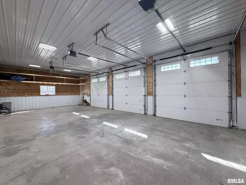 Other - 109 E West St, Oneida, IL 61467 photo 11 of 25