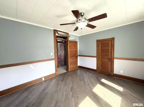 Bedroom - 109 E West St, Oneida, IL 61467 photo 11 of 14