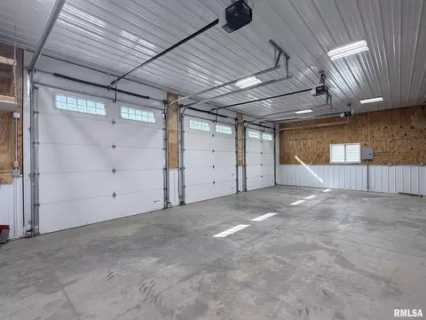 Other - 109 E West St, Oneida, IL 61467 photo 10 of 25