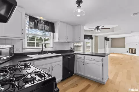 Kitchen - 2601 Interlacken Rd, Springfield, IL 62704 photo 1 of 5