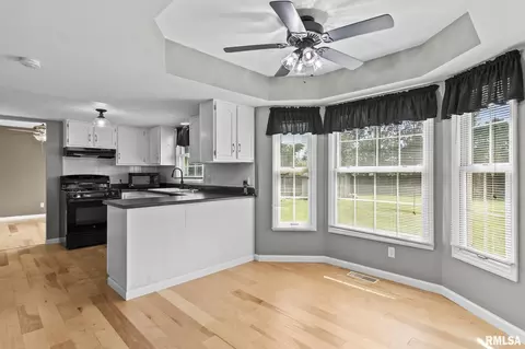 Kitchen - 2601 Interlacken Rd, Springfield, IL 62704 photo 5 of 5