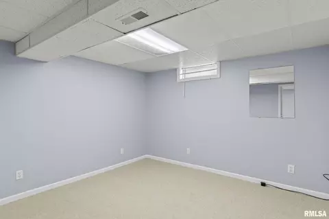 Bedroom - 2601 Interlacken Rd, Springfield, IL 62704 photo 12 of 13