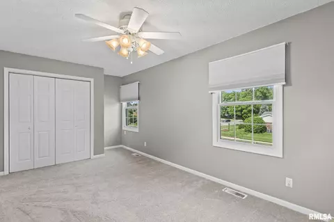 Bedroom - 2601 Interlacken Rd, Springfield, IL 62704 photo 5 of 13
