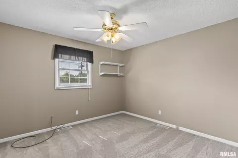 Bedroom - 2601 Interlacken Rd, Springfield, IL 62704 photo 9 of 13