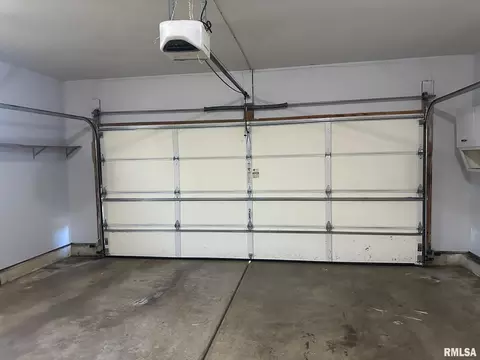 Other - 805 Knoll Pointe Pl, Springfield, IL 62703 photo 7 of 8