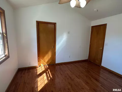 Bedroom - 805 Knoll Pointe Pl, Springfield, IL 62703 photo 2 of 6