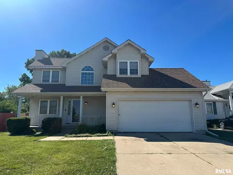 805 Knoll Pointe Pl, Springfield, IL 62703