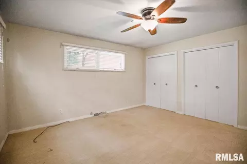 Bedroom - 9 Inverness Rd, Springfield, IL 62704 photo 3 of 4