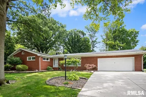 Exterior - 9 Inverness Rd, Springfield, IL 62704 photo 1 of 6