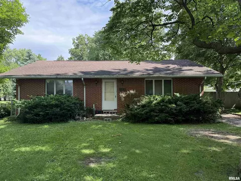1527 W Homewood Ave, Springfield, IL 62704