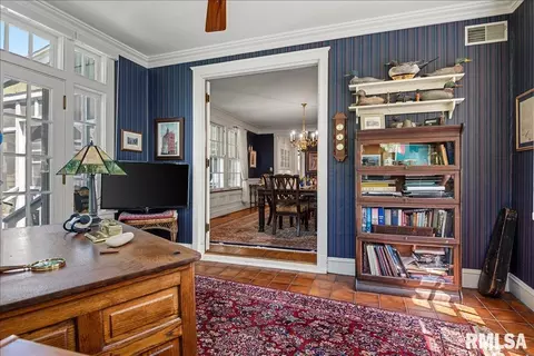 Other - 1525 S Wiggins Ave, Springfield, IL 62704 photo 3 of 7