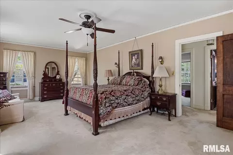 Bedroom - 1525 S Wiggins Ave, Springfield, IL 62704 photo 2 of 7