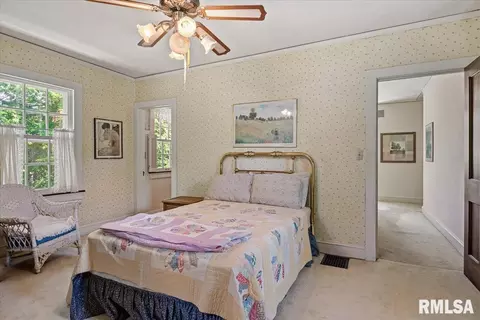 Bedroom - 1525 S Wiggins Ave, Springfield, IL 62704 photo 6 of 7