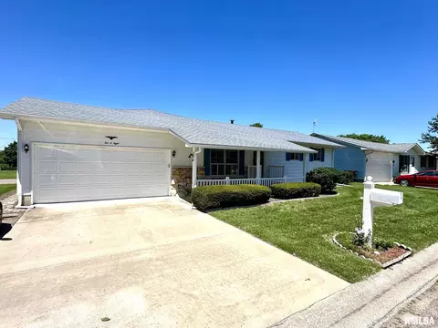 1008 W Coronado St, Jacksonville, IL 62650