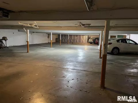 1910 Jeanette Ln, Springfield, IL 62702 photo 16