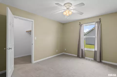 Bedroom - 2908 Ocala Ln, Springfield, IL 62702 photo 6 of 7