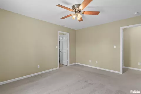 Bedroom - 2908 Ocala Ln, Springfield, IL 62702 photo 3 of 7