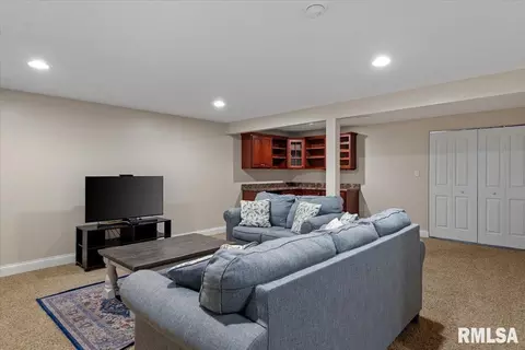 Other - 2907 Cindy Ln, Springfield, IL 62711 photo 8 of 14
