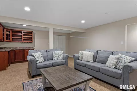 Other - 2907 Cindy Ln, Springfield, IL 62711 photo 9 of 14