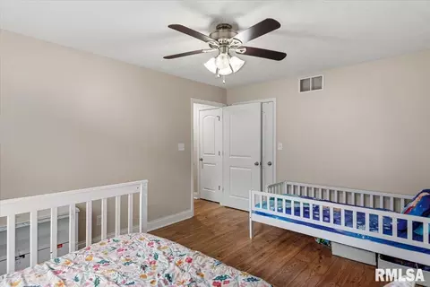 Bedroom - 2907 Cindy Ln, Springfield, IL 62711 photo 5 of 8