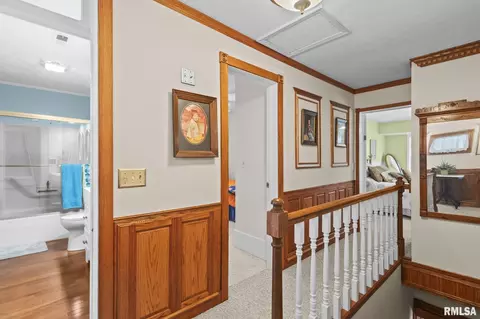Entry Way - 4755 W Washington St, Springfield, IL 62711 photo 6 of 7