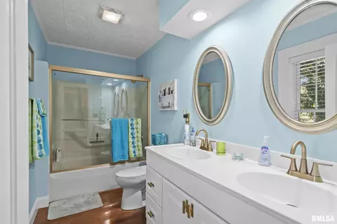 Bath - 4755 W Washington St, Springfield, IL 62711 photo 4 of 4