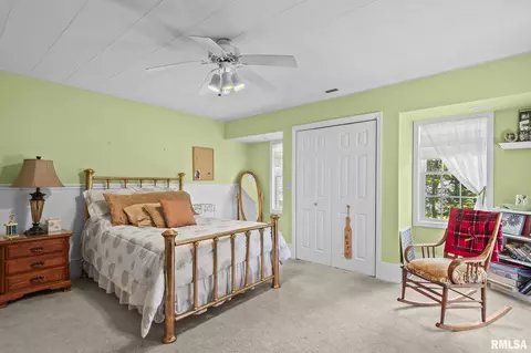 Bedroom - 4755 W Washington St, Springfield, IL 62711 photo 7 of 11