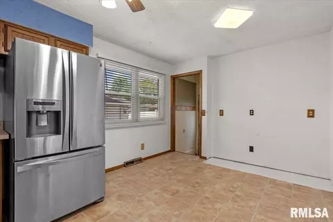 Other - 3006 Sandgate Rd, Springfield, IL 62702 photo 5 of 14