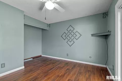 Bedroom - 3006 Sandgate Rd, Springfield, IL 62702 photo 2 of 5