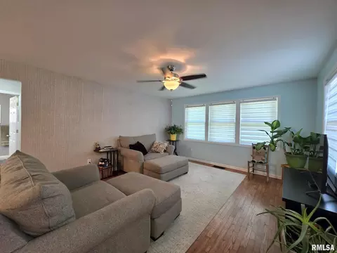 103 W Jefferson St, Camp Point, IL 62320 photo 15