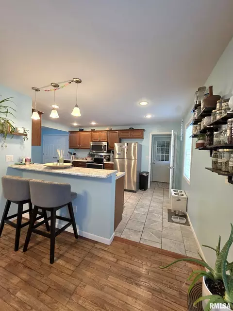 103 W Jefferson St, Camp Point, IL 62320 photo 8
