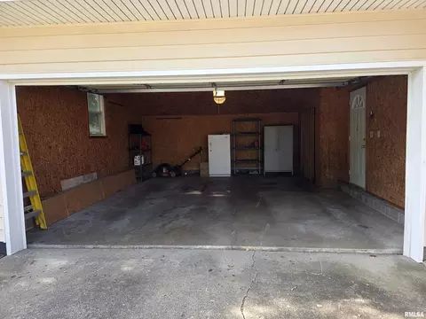 2609 Interlacken Rd, Springfield, IL 62704 photo 2
