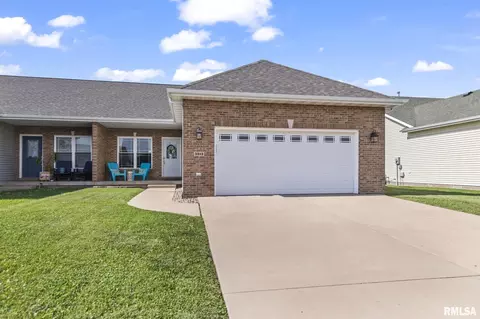 3813 Sugar Loaf Dr, Springfield, IL 62711