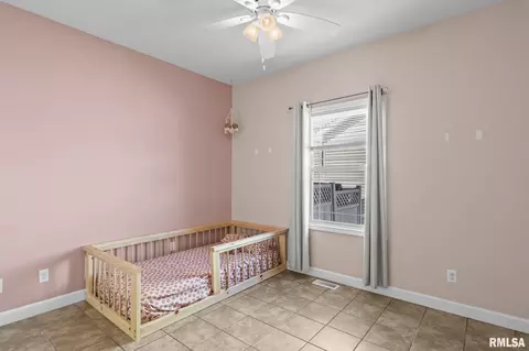 Bedroom - 3813 Sugar Loaf Dr, Springfield, IL 62711 photo 3 of 7