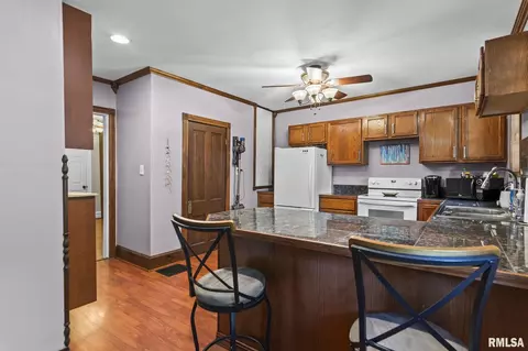 Kitchen - 1015 W Washington St, Springfield, IL 62702 photo 1 of 3